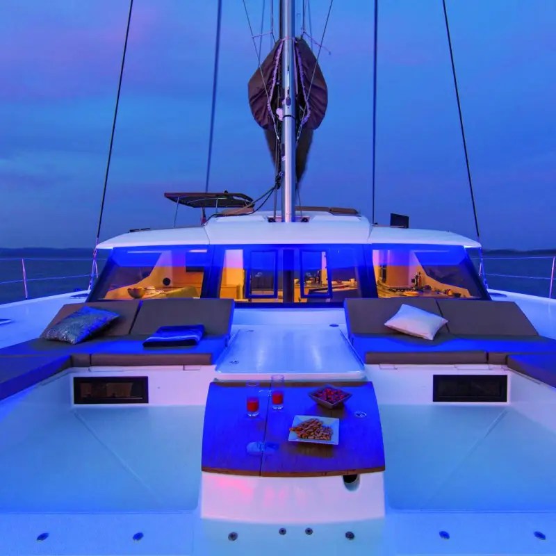 a small boat in a body of water