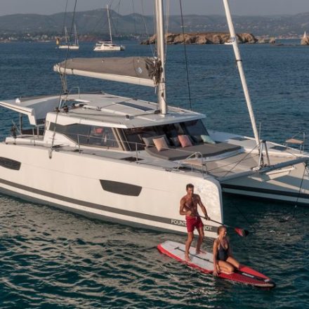 a small boat in a body of water